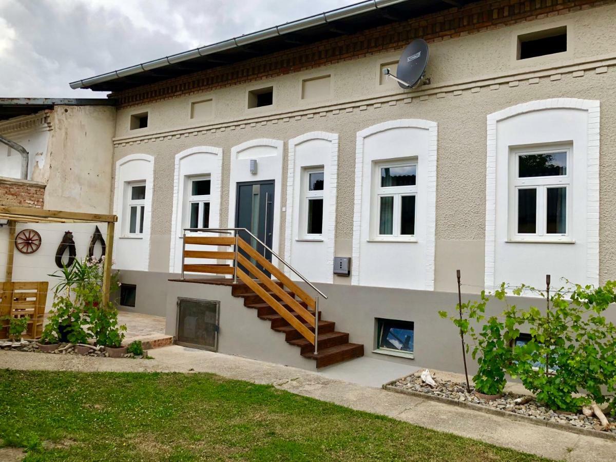 Riesling House Laa Διαμέρισμα Laa an der Thaya Εξωτερικό φωτογραφία